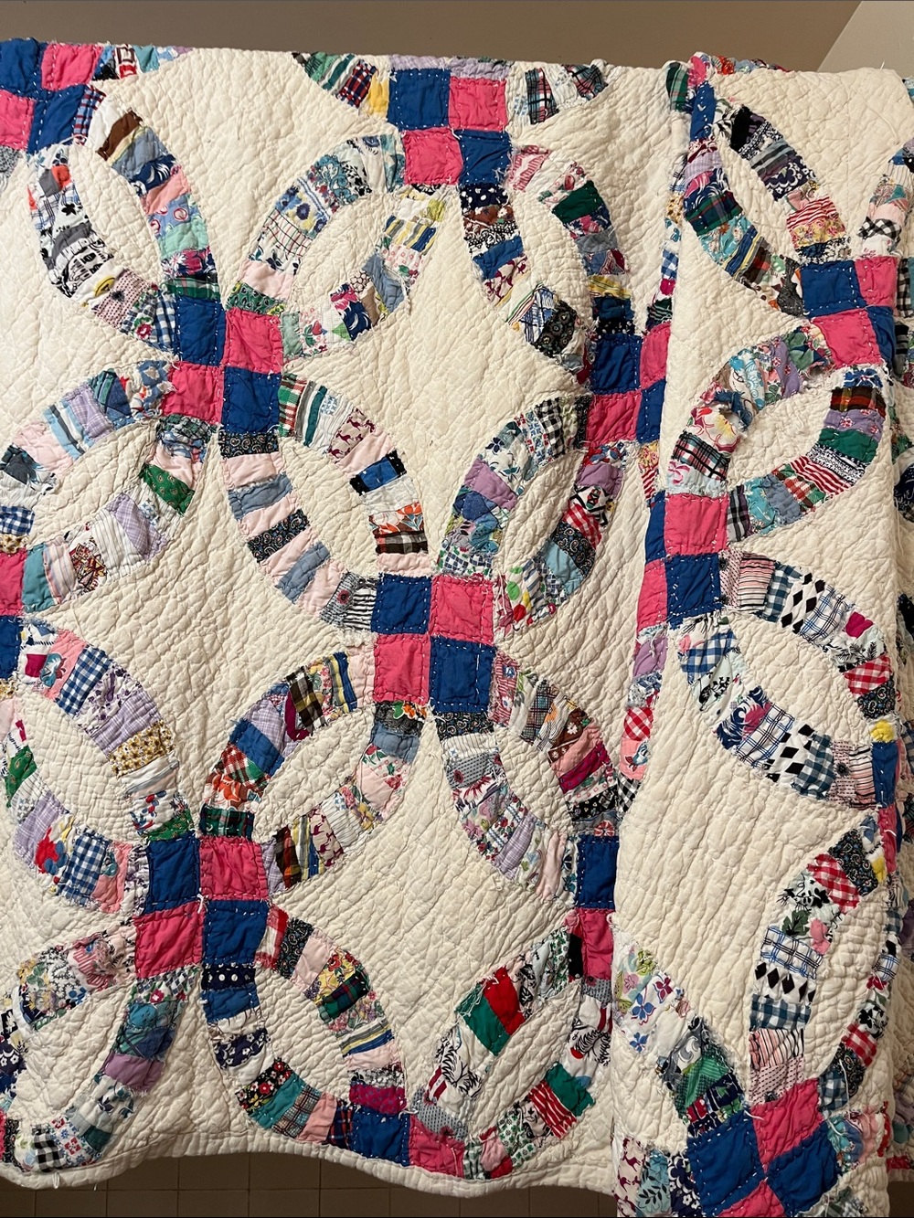 ANTIQUE DOUBLE WEDDING RING QUILT - Hand Pieced/Hand Quilted - Cotton